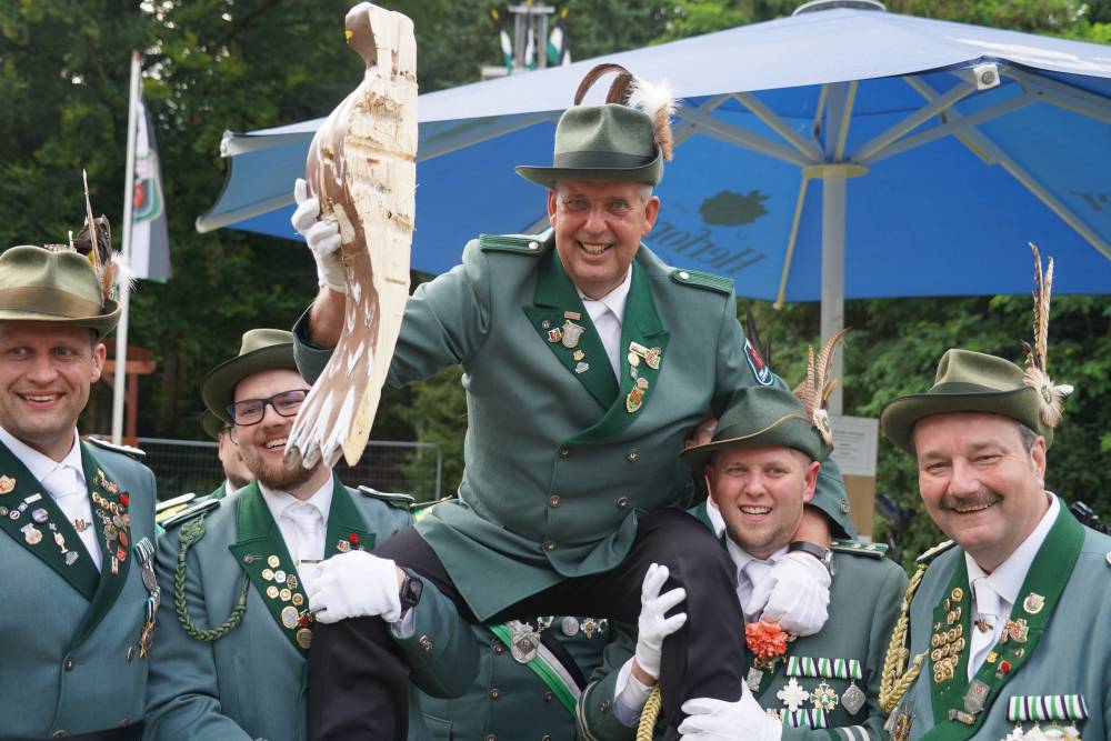 Reiner Bannat und Sabine Vothknecht regieren als 101. Schützenkönigspaar in Bad Lippspringe.